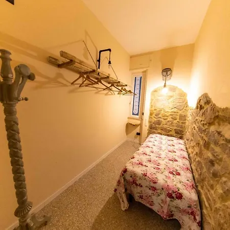 Affittacamere Nonna Nana Tirli (Grosseto)